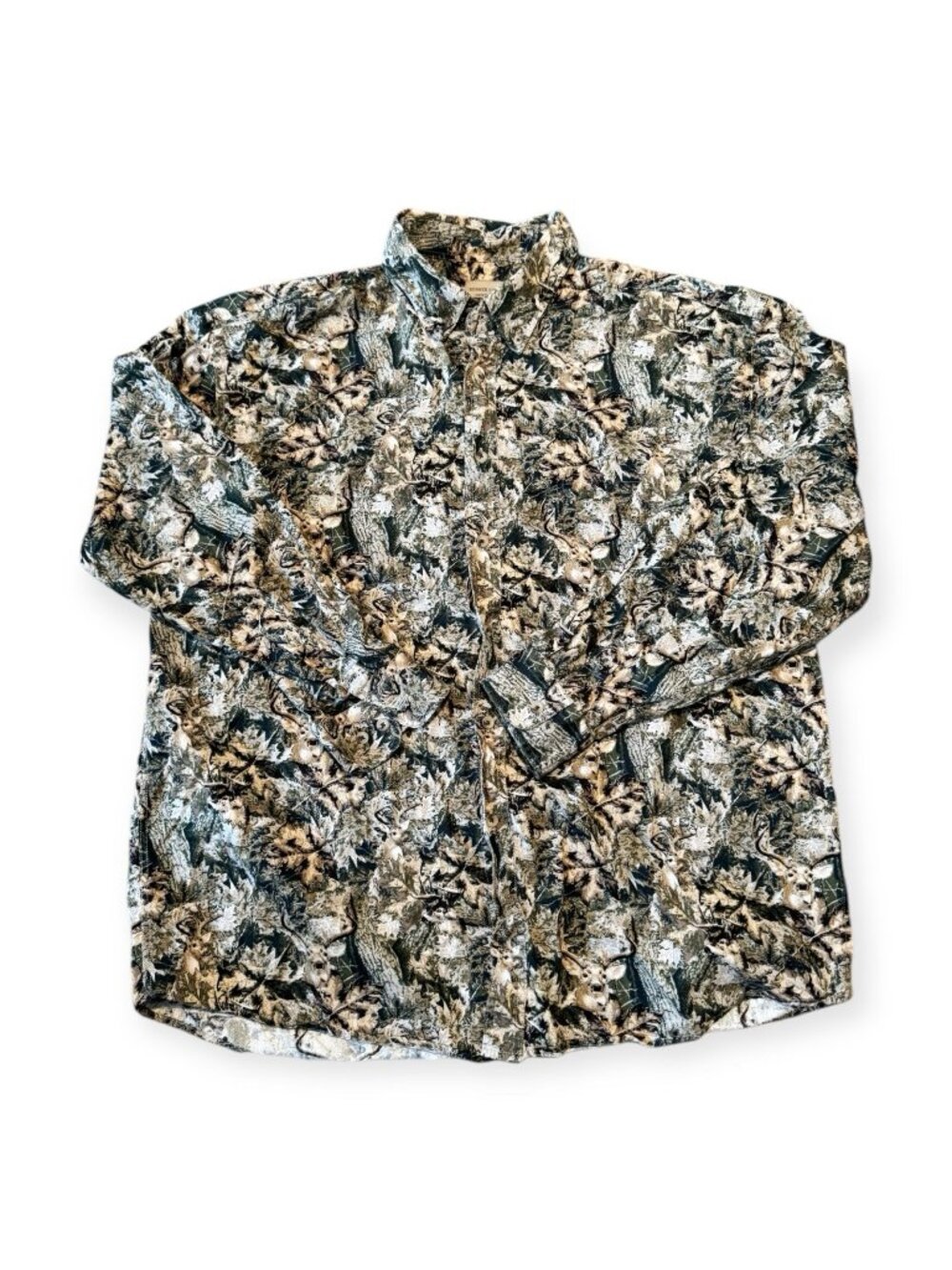 Vintage Rugged Earth Outfitters Men XL DEER Camo Camouflage Button Down Hunting